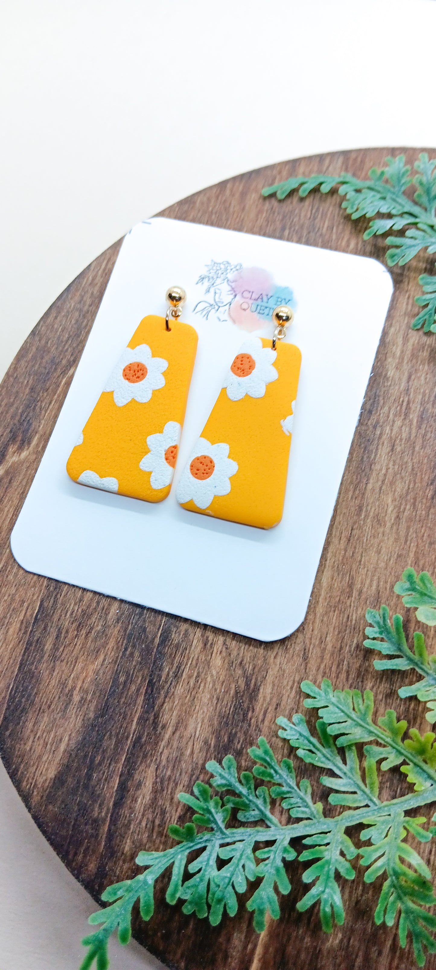 Yellow Daisy Dangle