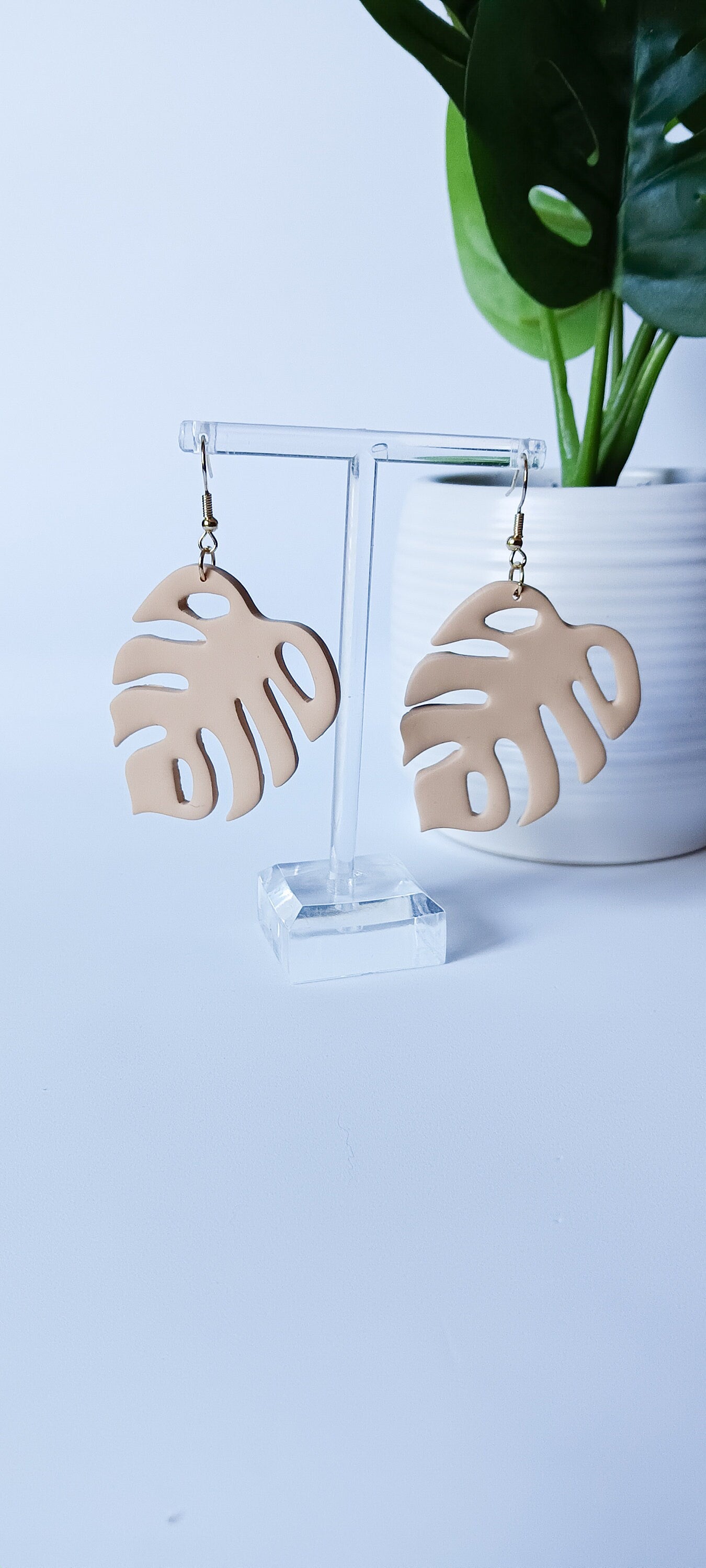 Monstera Earrings- Monstera Dangle Earring- Large Leaf - Polymer Clay Dangle Earrings - Lightweight Jewelry for Women - Gifts for Women