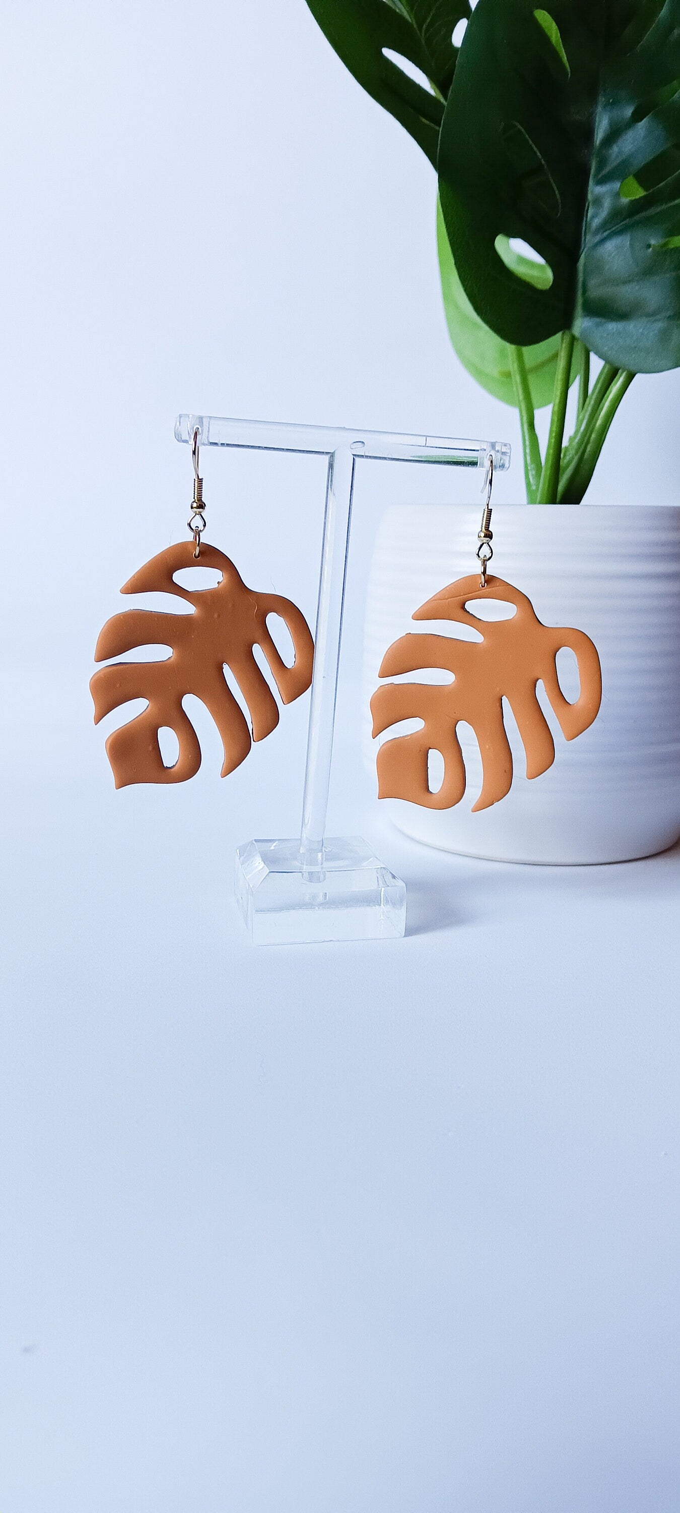 Monstera Earrings- Monstera Dangle Earring- Large Leaf - Polymer Clay Dangle Earrings - Lightweight Jewelry for Women - Gifts for Women